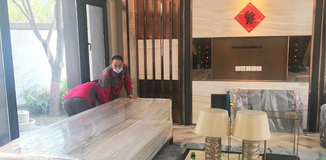 搬家公司搬運物品